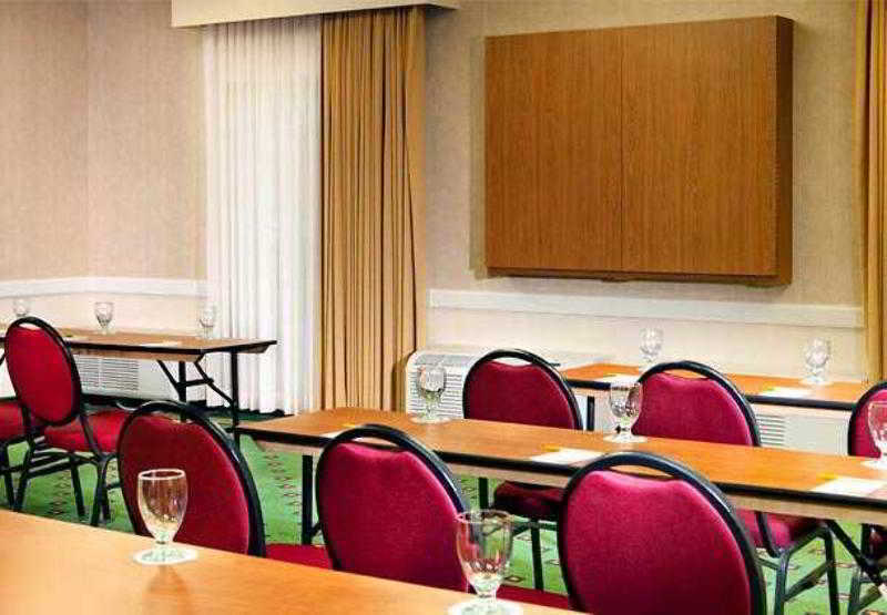 Courtyard By Marriott Dallas Northwest Konforlar fotoğraf