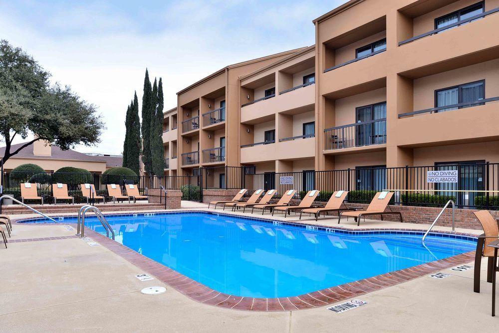 Courtyard By Marriott Dallas Northwest Dış mekan fotoğraf